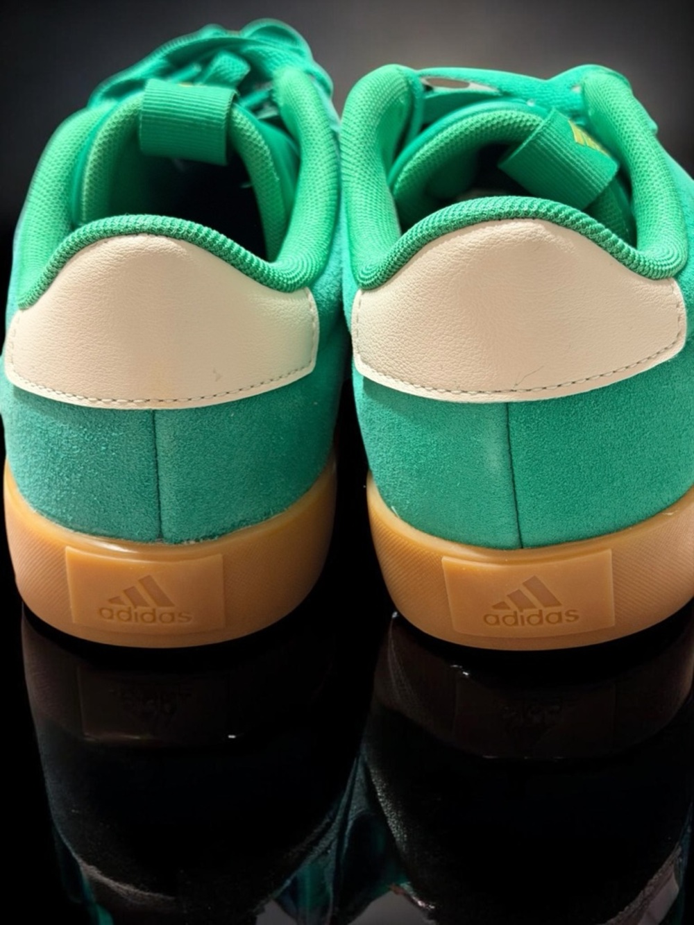 NWT Adidas VL Court 3.0 Green White Gum Suede Retro Terrace Sneakers - Picture 3 of 7